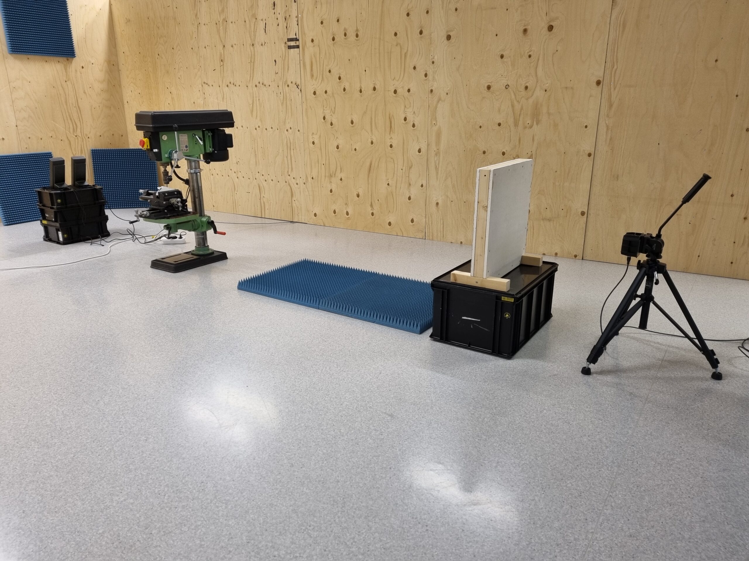 vibration monitoring labsetup